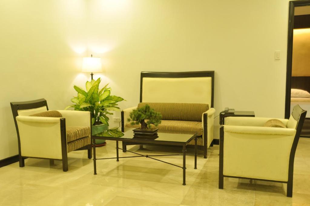 Richville Hotel Mandaluyong Extérieur photo