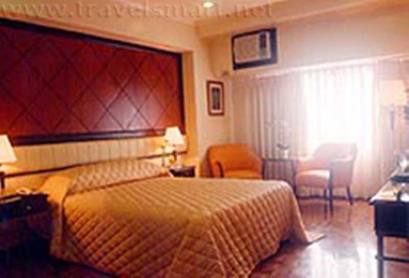 Richville Hotel Mandaluyong Extérieur photo