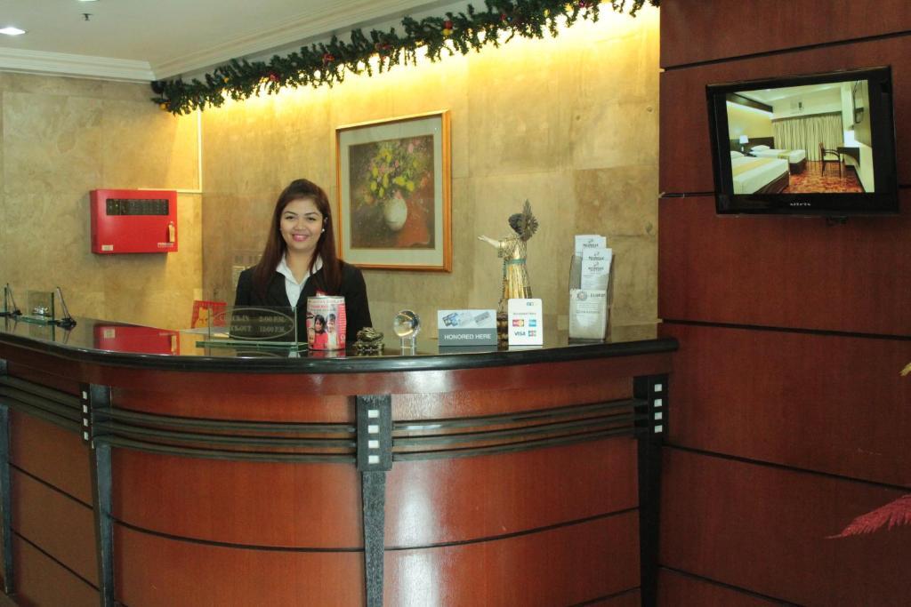 Richville Hotel Mandaluyong Extérieur photo