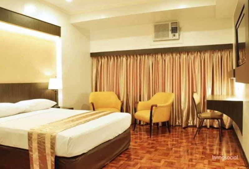 Richville Hotel Mandaluyong Extérieur photo